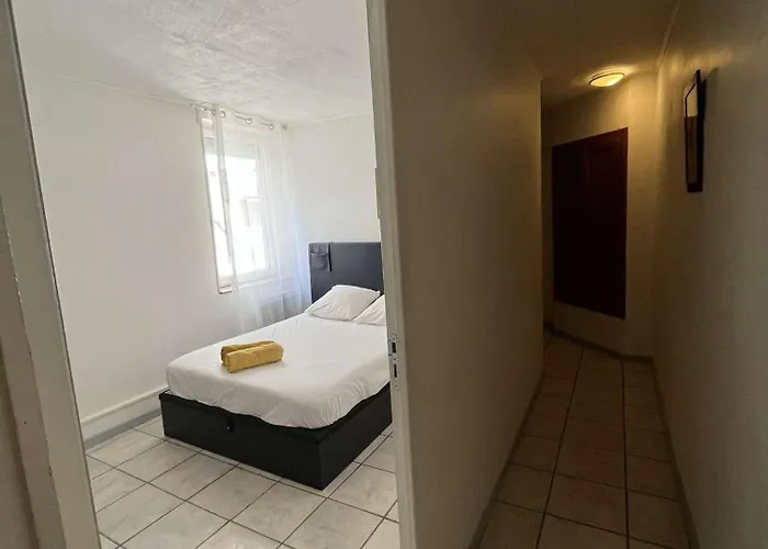 L'atypique Coeur De - Clim Et Parking Apartment Nimes