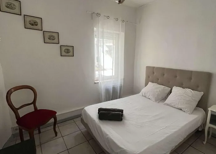 L'atypique Coeur De - Clim Et Parking Apartment Nimes